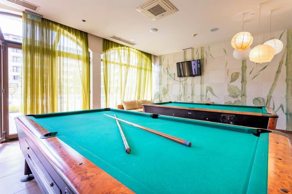 Holiday Apartcomplex Royal Sun Sunny Beach Buitenkant foto